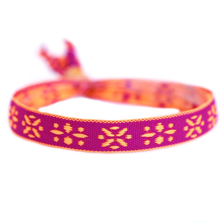 Gewebtes Armband lila Azteken