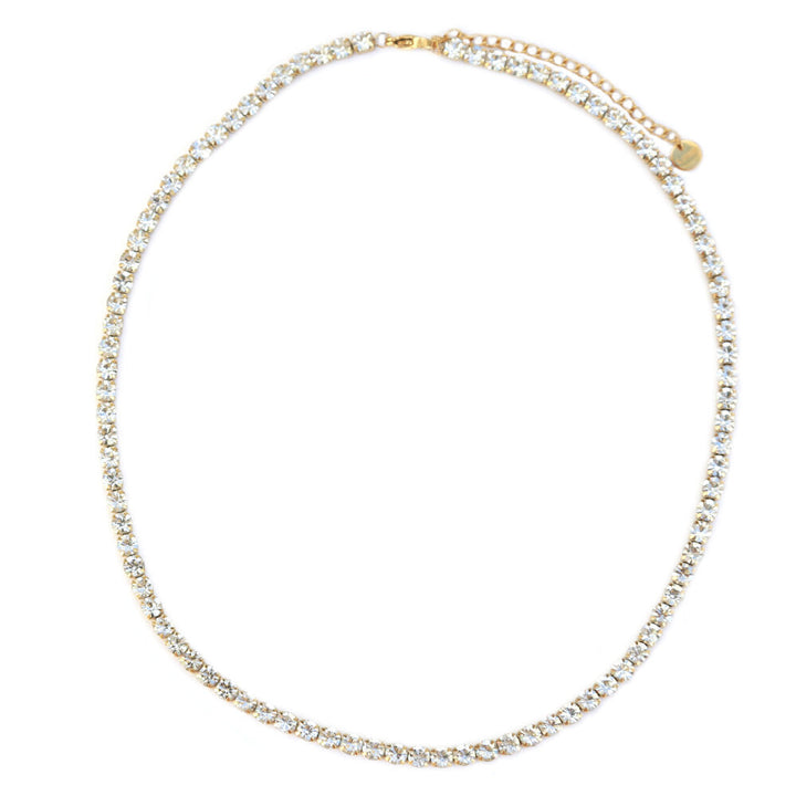 Gouden ketting covered in diamonds