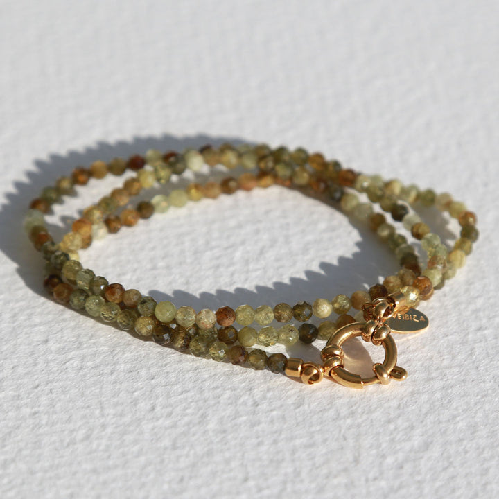 Bracelet à facettes en grenat vert
