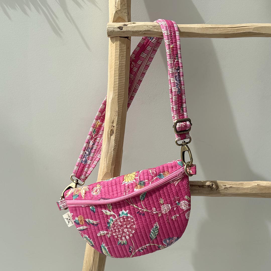 Crossbody bloem roze