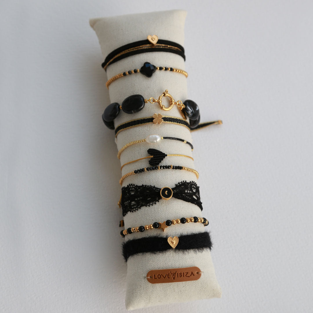 Display kussen armbanden zwart