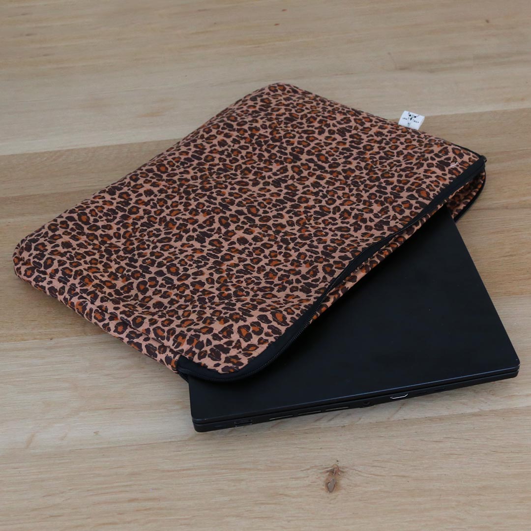 Laptop sleeve leopard