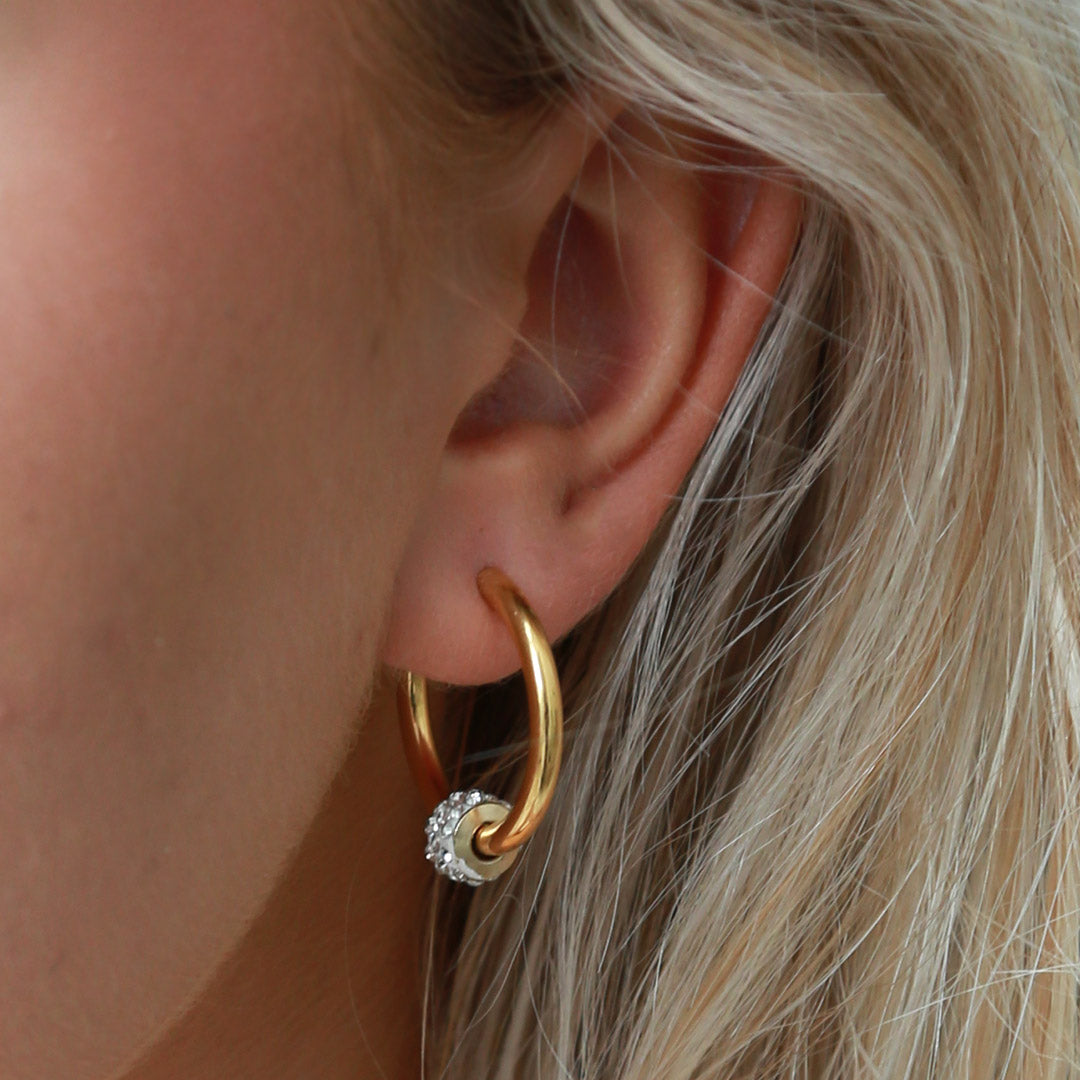 Gold earrings zirconia hoops