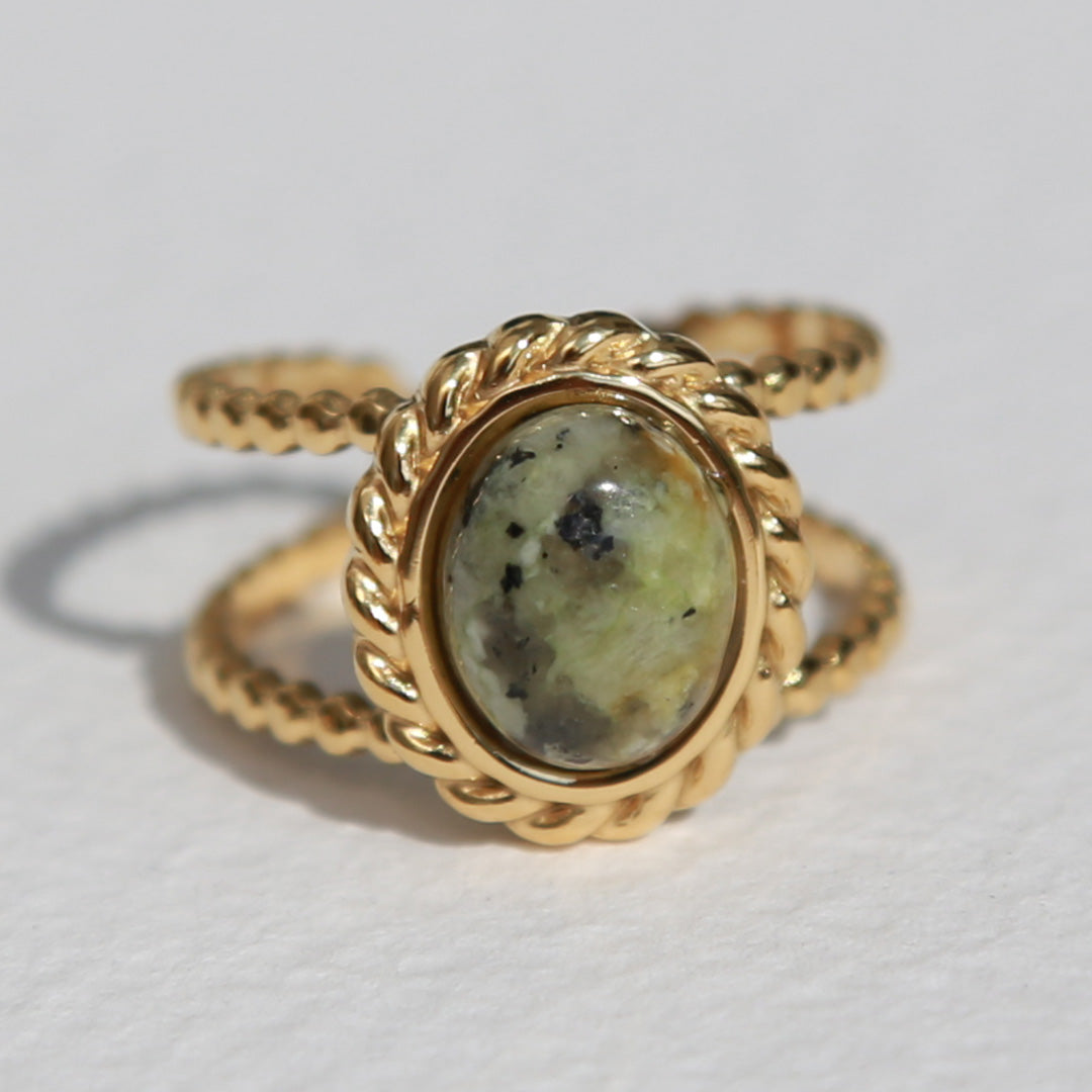 Bague en or turquoise africaine