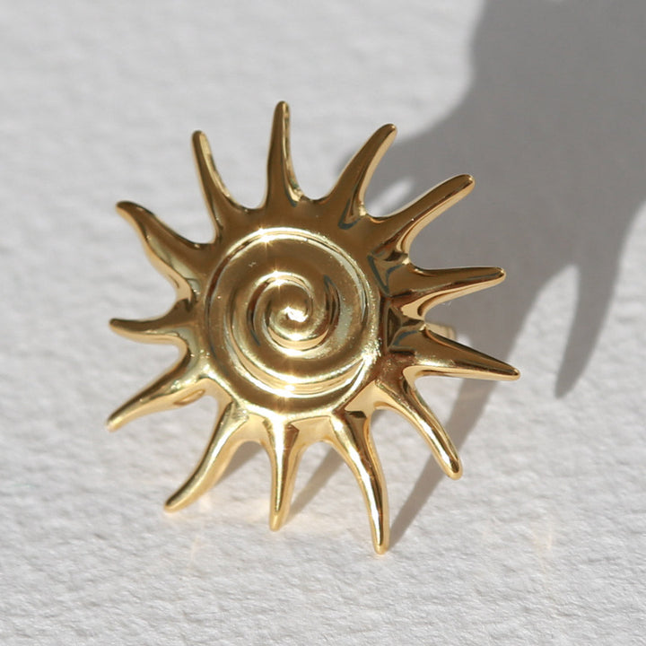 Gouden ring feel the sun