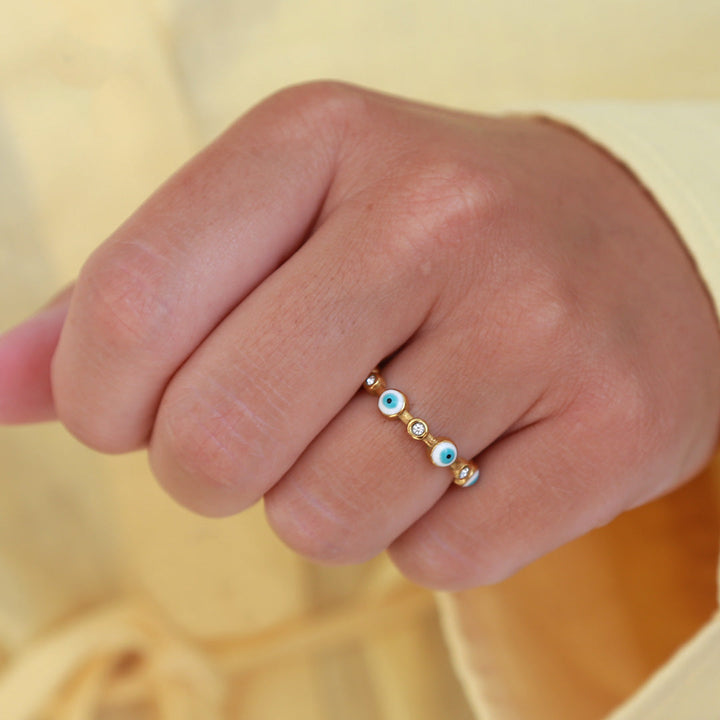 Gouden ring evil eye