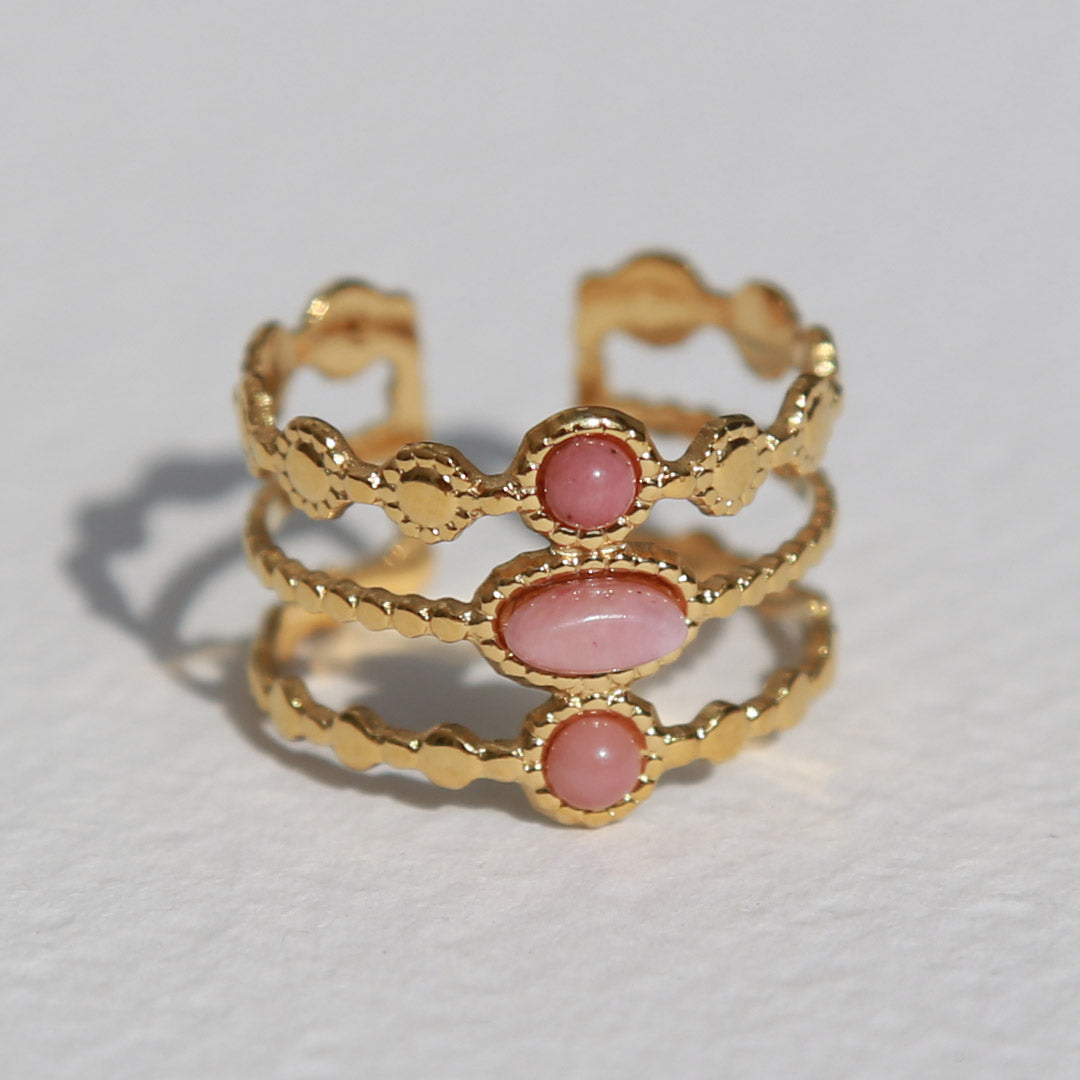 Bague en or avec pierre rose