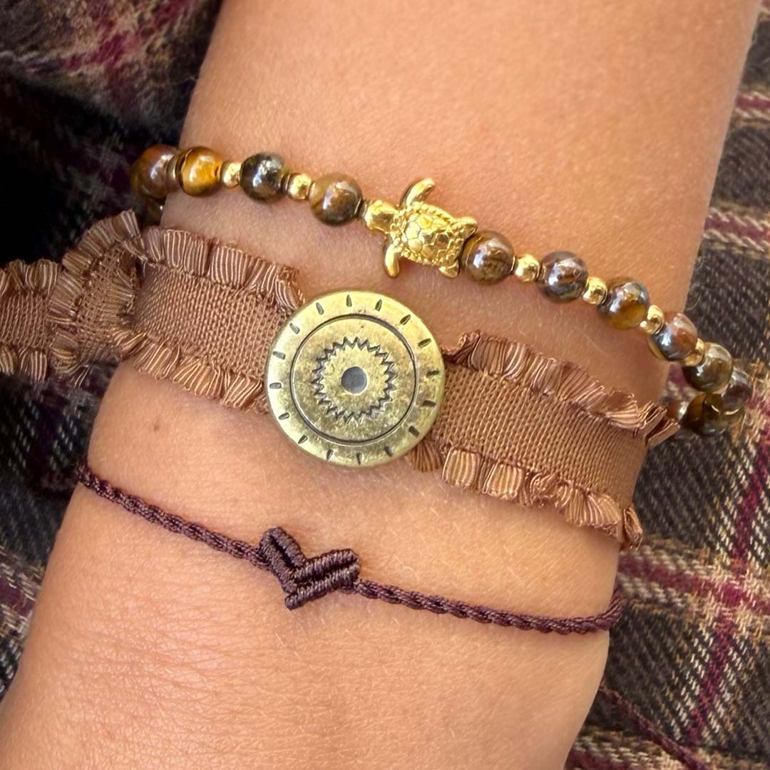 Bracelet en pierre précieuse tortue œil de tigre